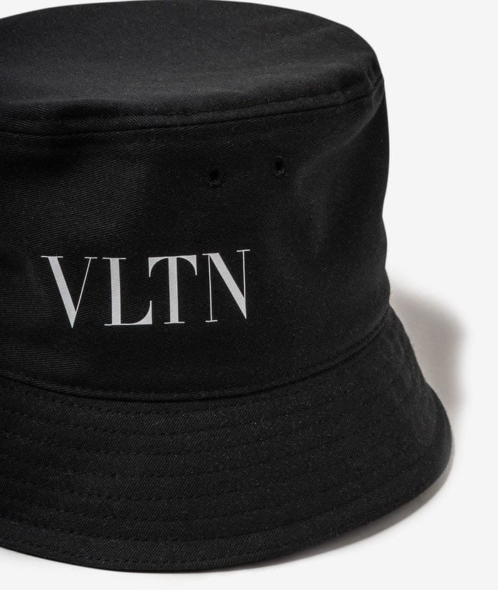 Valentino Garavani VLTN Nylon Bucket Hat - ‘Black/White’