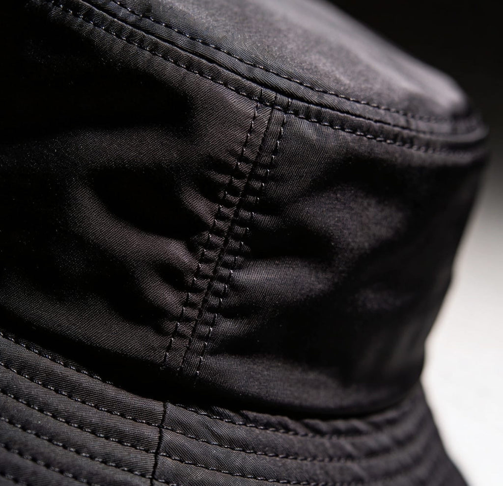 Valentino Garavani VLTN Nylon Bucket Hat - ‘Black/White’