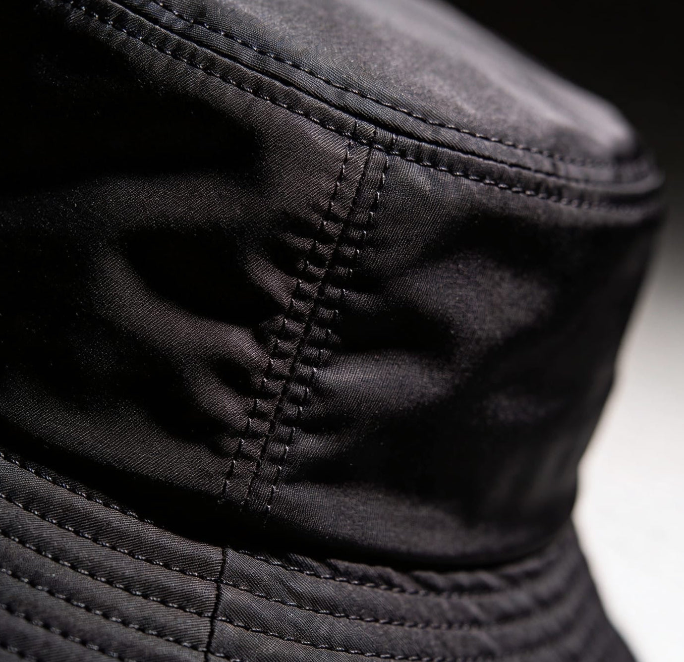 Valentino Garavani VLTN Nylon Bucket Hat - ‘Black/White’